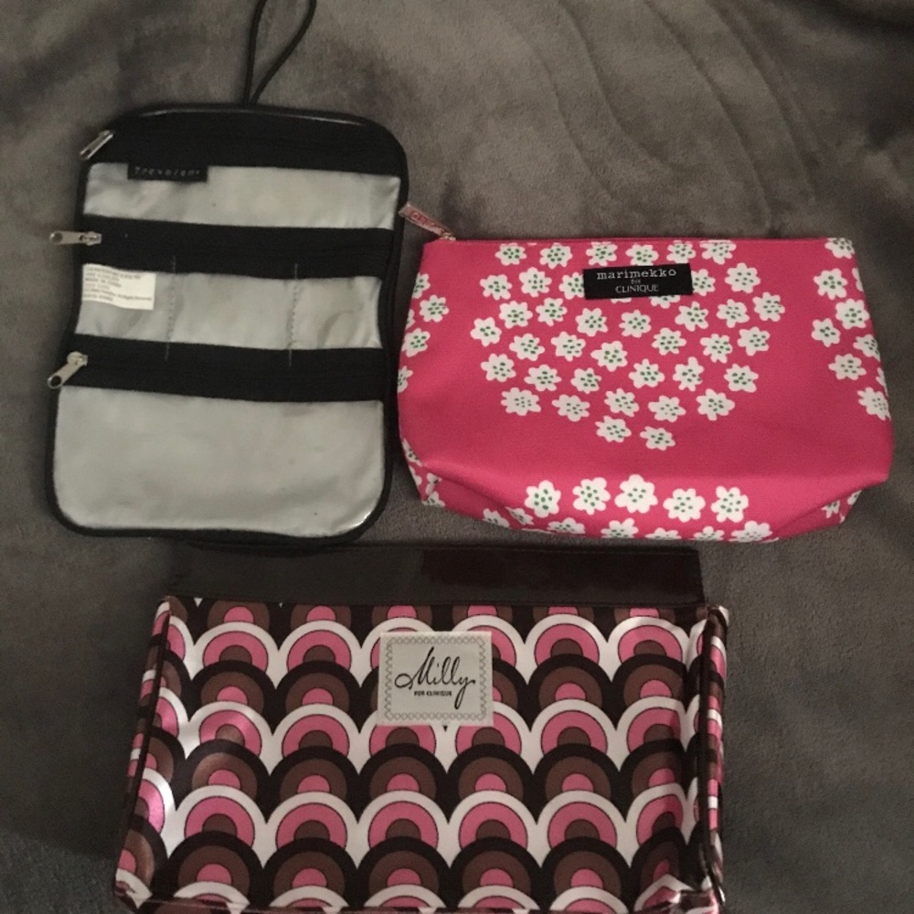 😊Travel makeup bag, two makeup purses